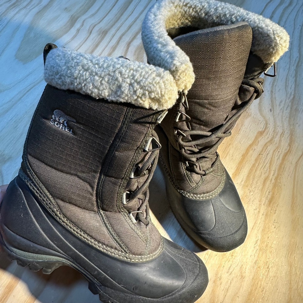 Sorel Women's Cumberland Waterproof Thinsulate Winter Snow Boots Brown Size 8.5